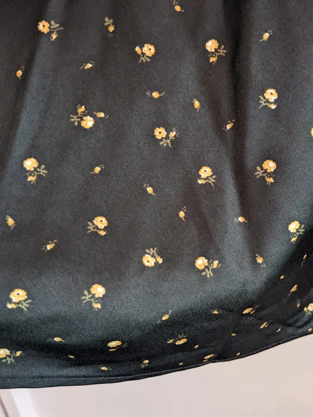 Abercrombie Black Floral Midi Skirt - Picture 5 of 5